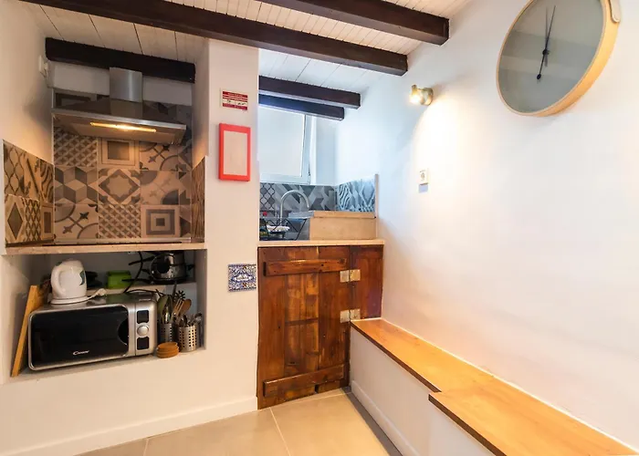 Delightful & Quirky With River Views Appartement