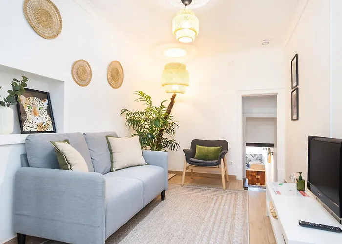 Delightful & Quirky With River Views Appartement Lisboa